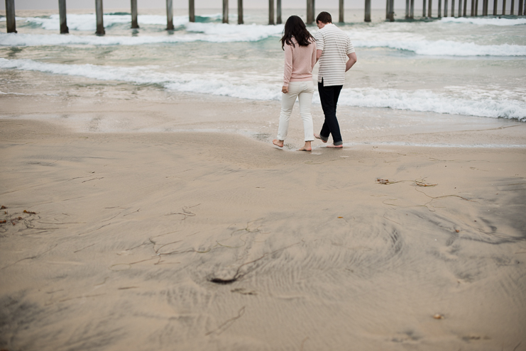 limelife photography la jolla engagement photographers scripps pier engagement photos la jolla wedding photographers san diego wedding photographers beach engagement photos la jolla beach engagement photos_005