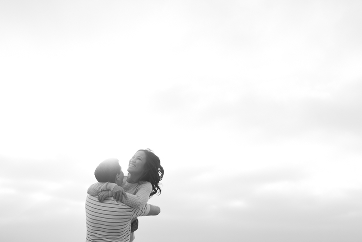 limelife photography la jolla engagement photographers scripps pier engagement photos la jolla wedding photographers san diego wedding photographers beach engagement photos la jolla beach engagement photos_008