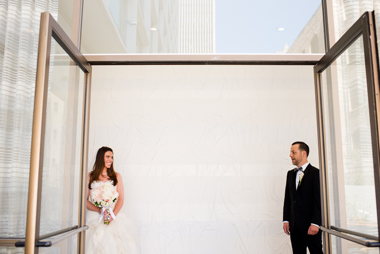 limelife photography los angeles wedding the wiltern wedding the line pink and gray wedding rock and roll wedding modern wedding creative wedding confetti wedding colorful wedding_014