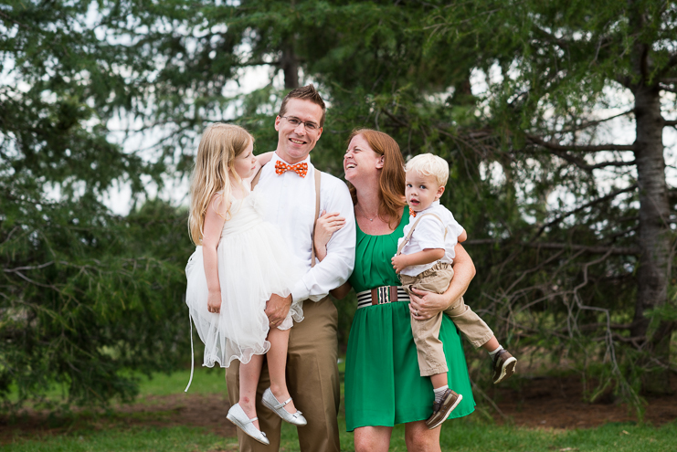 10 limelife photography dressy family photos
