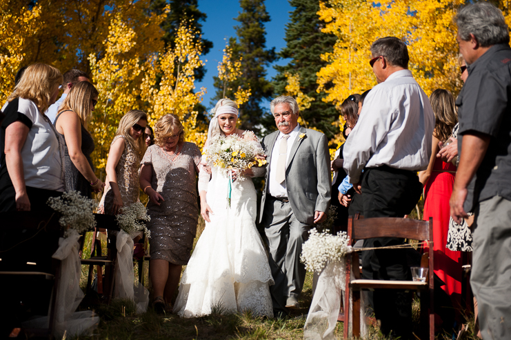 41 walking down the aisle fall wedding limelife photography 041