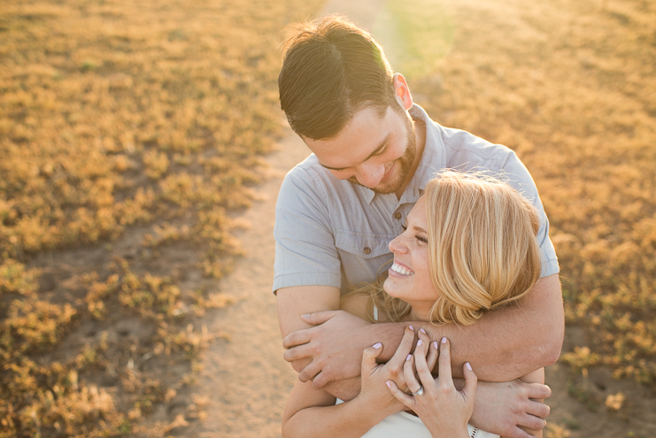 19 engagement photography in a field Limelife Photography_019